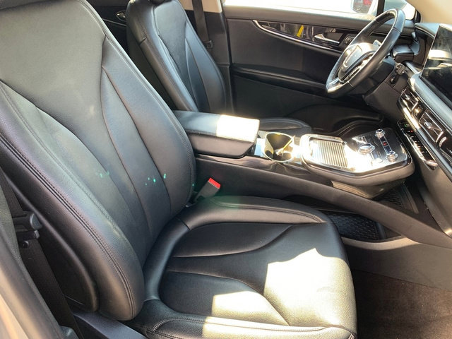 Used 2022 Lincoln Nautilus AWD image 12