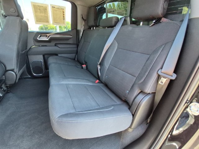 Used 2025 Chevrolet Silverado 1500 LT AWD/4WD image 29