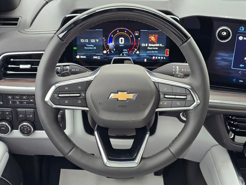 New 2026 Chevrolet Suburban Premier image 14