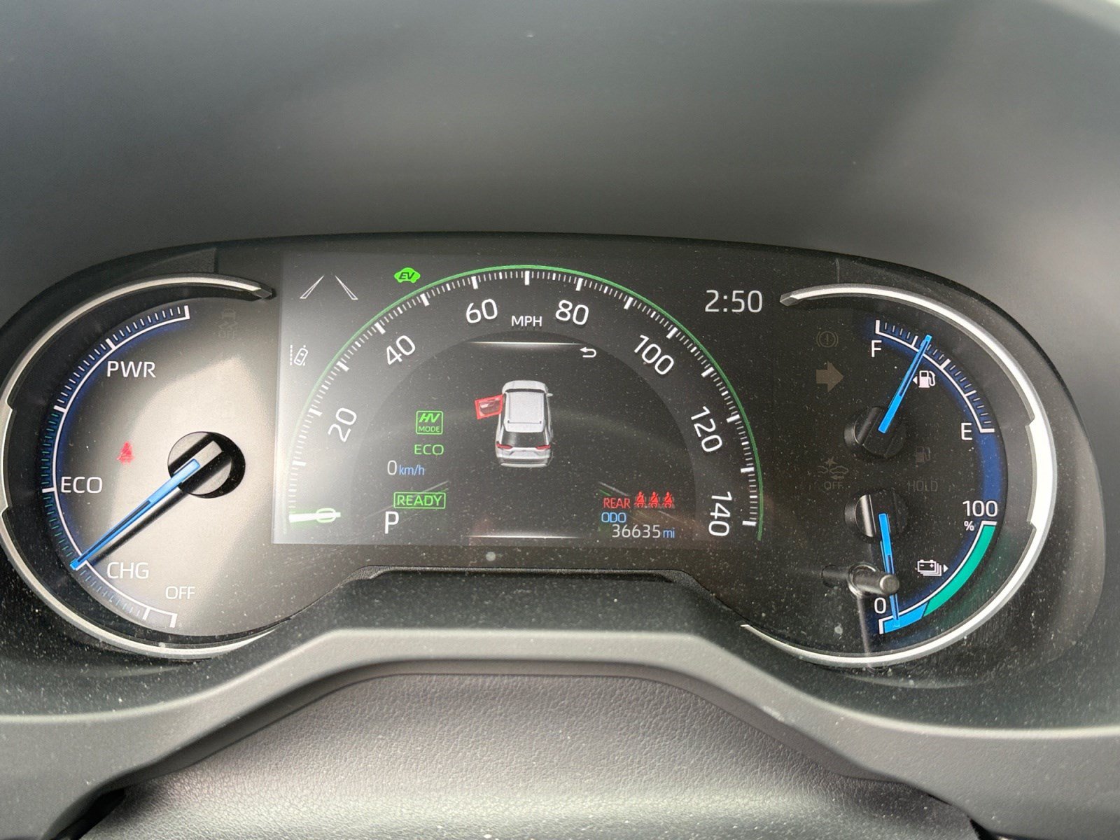 Used 2023 Toyota RAV4 SE w/ Weather & Moonroof Package AWD/4WD image 11