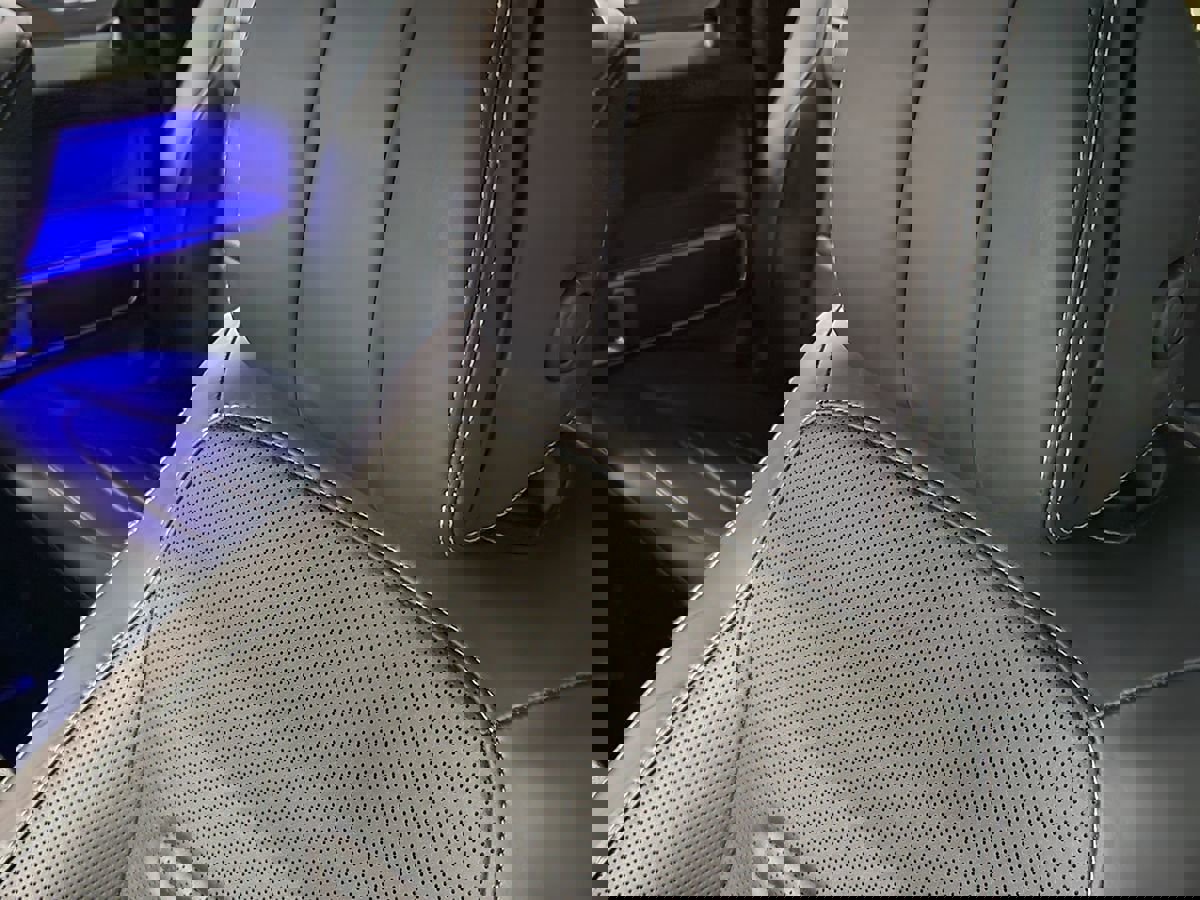 Used 2023 Mercedes-Benz G 550 image 28