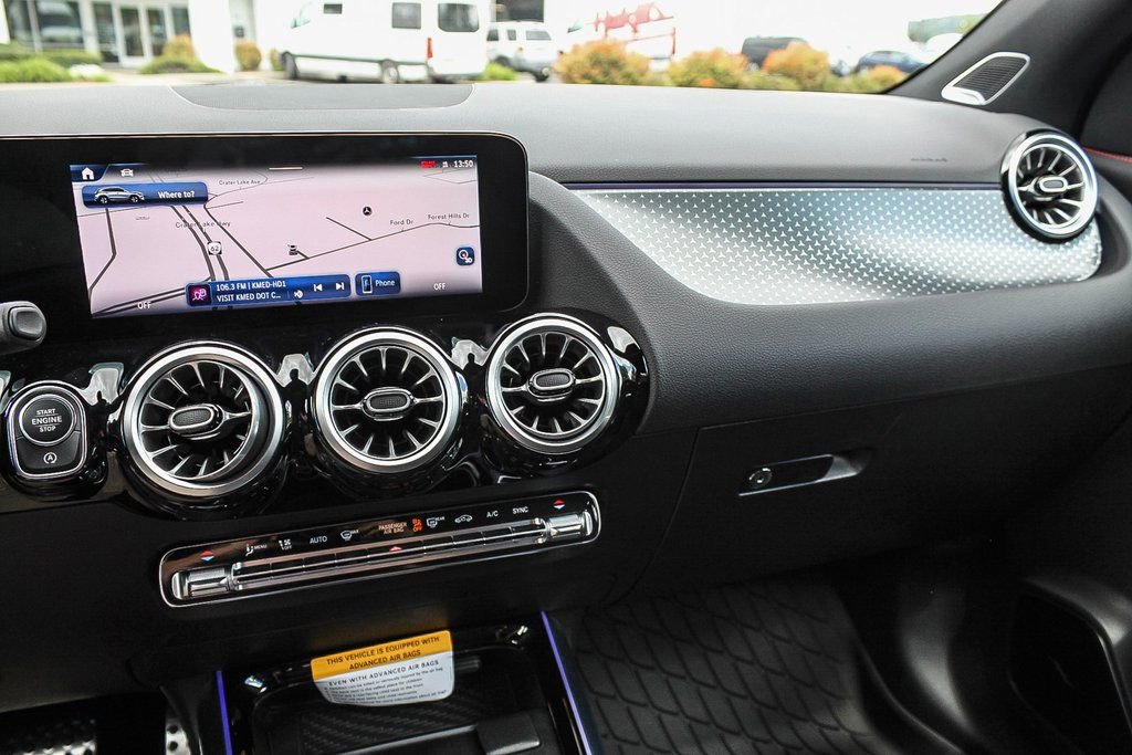 Used 2024 Mercedes-Benz GLA 250 4MATIC image 56