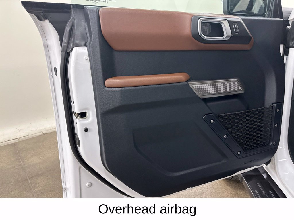 Used 2023 Ford Bronco Outer Banks AWD/4WD image 36