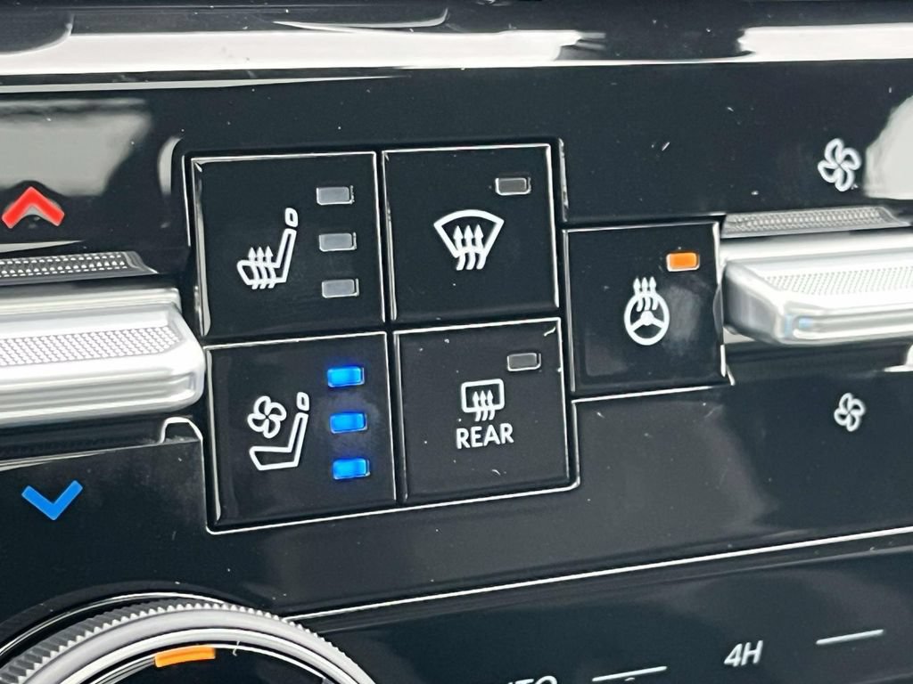 New 2026 Nissan Armada Platinum AWD/4WD image 22