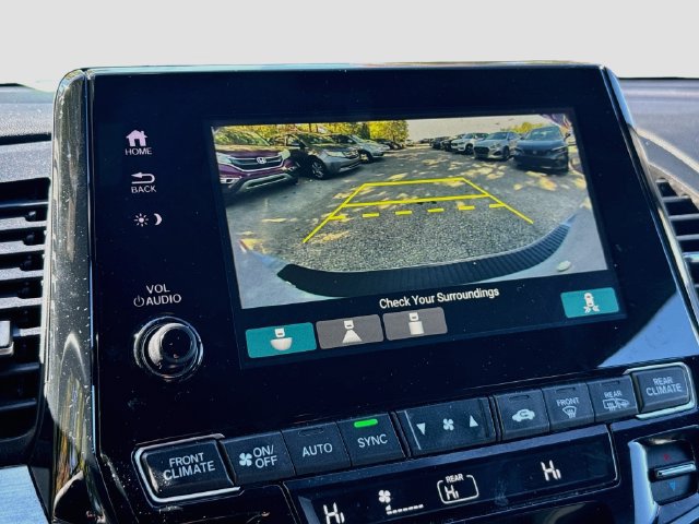 Used 2023 Honda Odyssey Sport image 17
