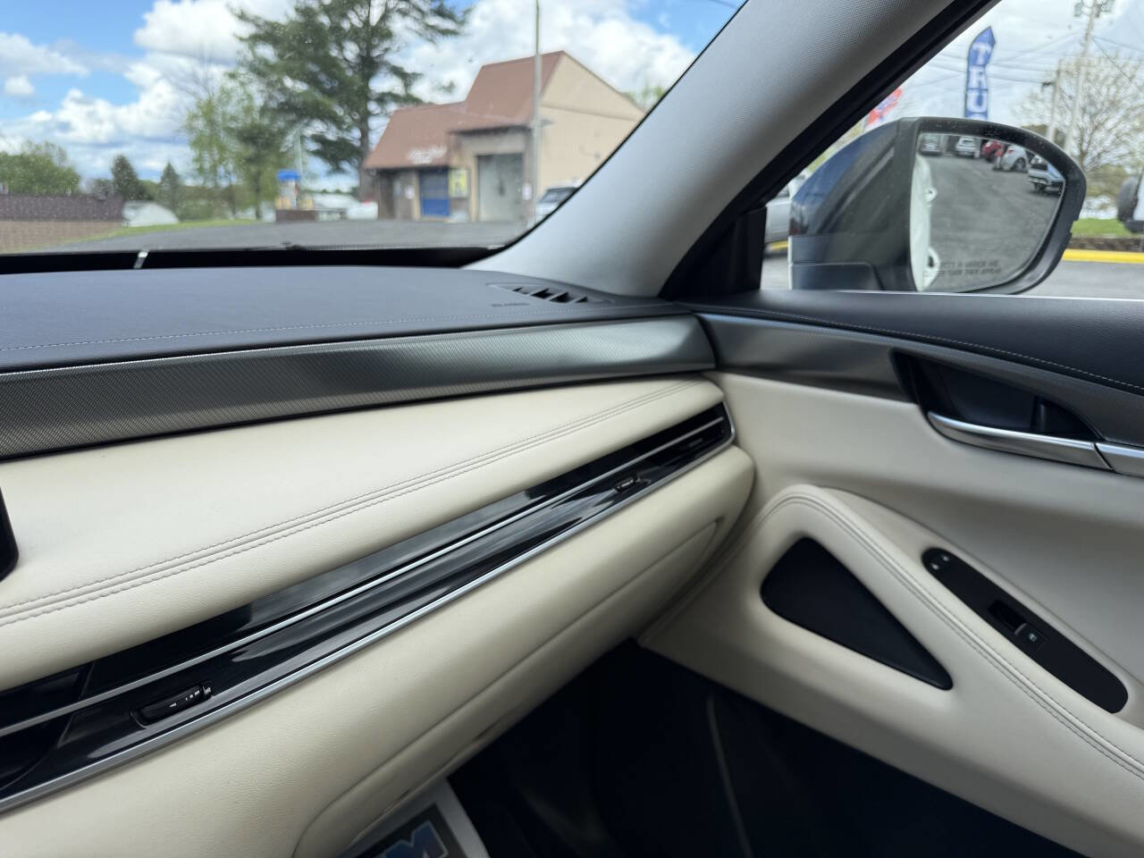 Used 2023 INFINITI QX60 Luxe w/ Cargo Package AWD/4WD image 21