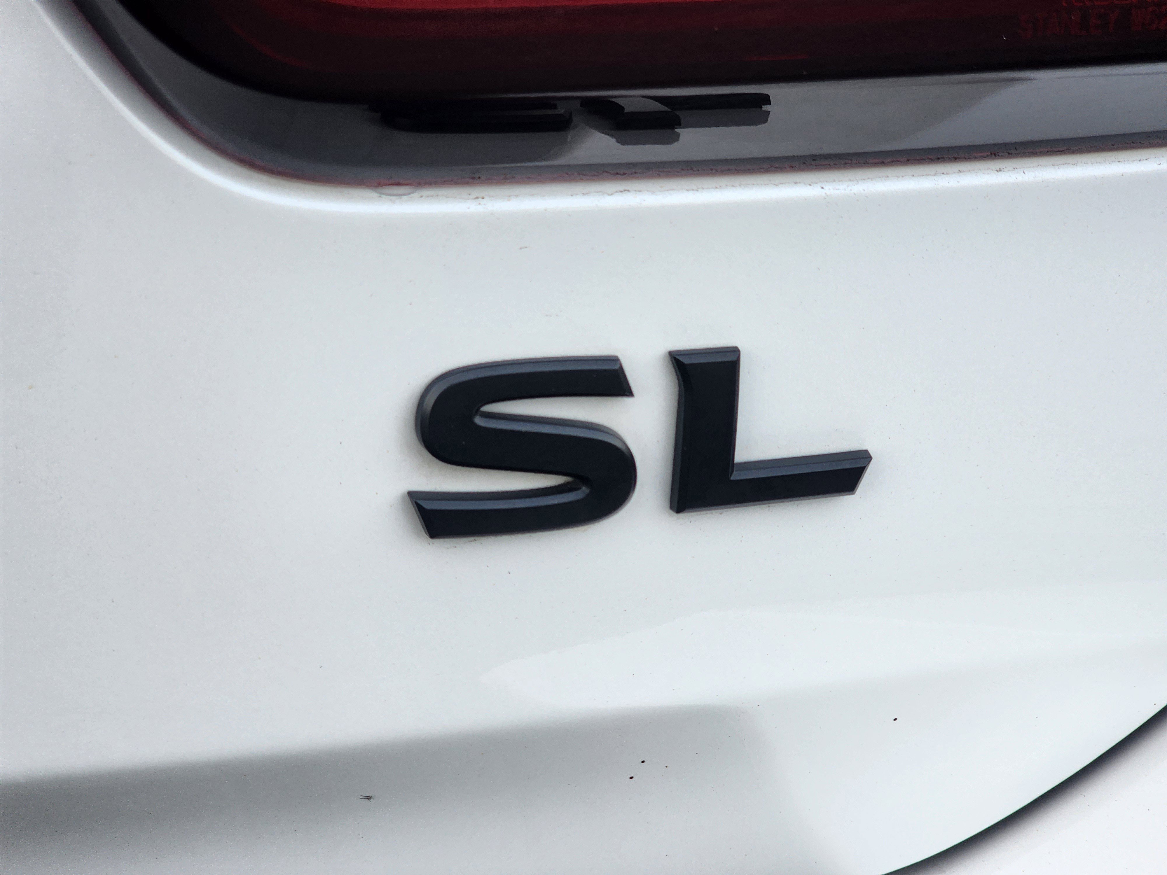 Used 2022 Nissan Armada SL w/ Midnight Edition Package image 11