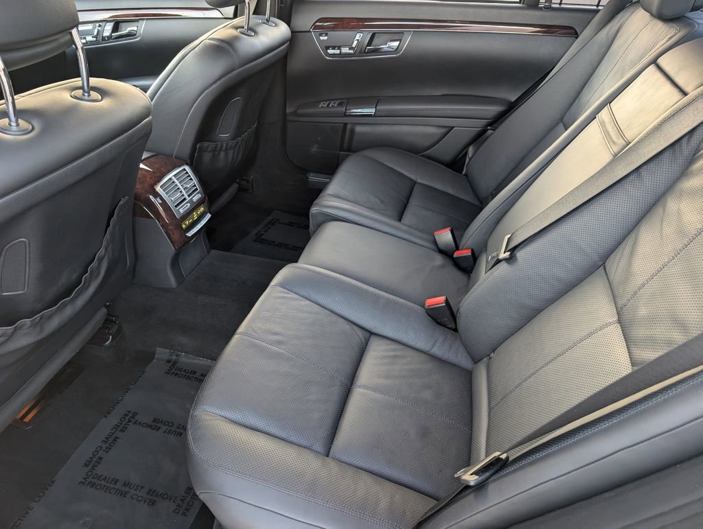 Used 2008 Mercedes-Benz S 550 4MATIC image 28