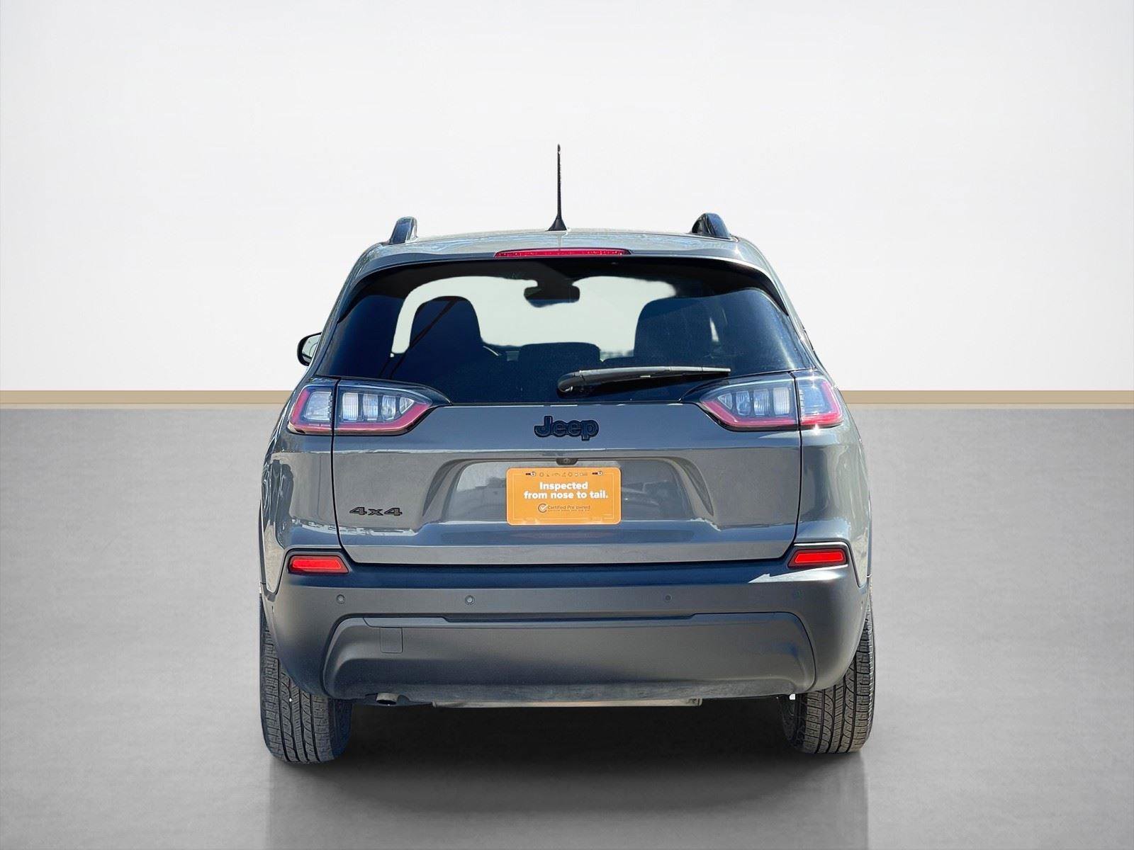 Certified 2023 Jeep Cherokee Altitude Lux image 6