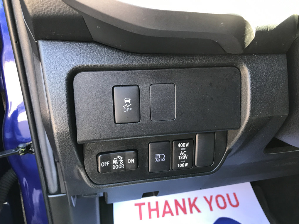 Certified 2022 Toyota Tacoma TRD Off-Road w/ Technology Package AWD/4WD image 15