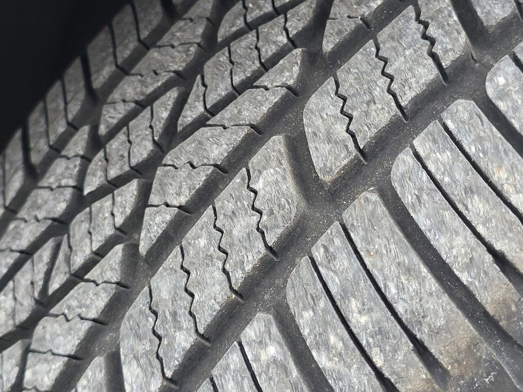 Used 2022 Mercedes-Benz C 300 4MATIC Sedan image 11