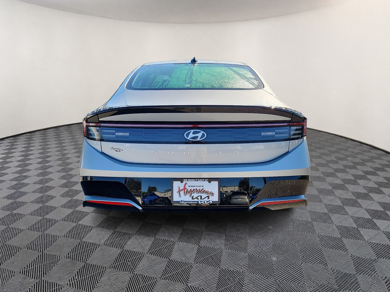Used 2024 Hyundai Sonata SEL FWD image 5