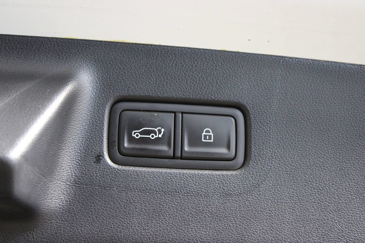 Used 2026 Hyundai Santa Fe SEL FWD image 30