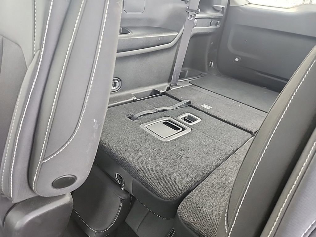 Used 2023 Jeep Grand Cherokee L Laredo image 11