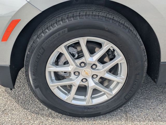 Used 2024 Chevrolet Equinox LT image 13
