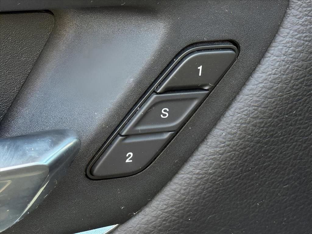 Used 2024 RAM 1500 Laramie image 30