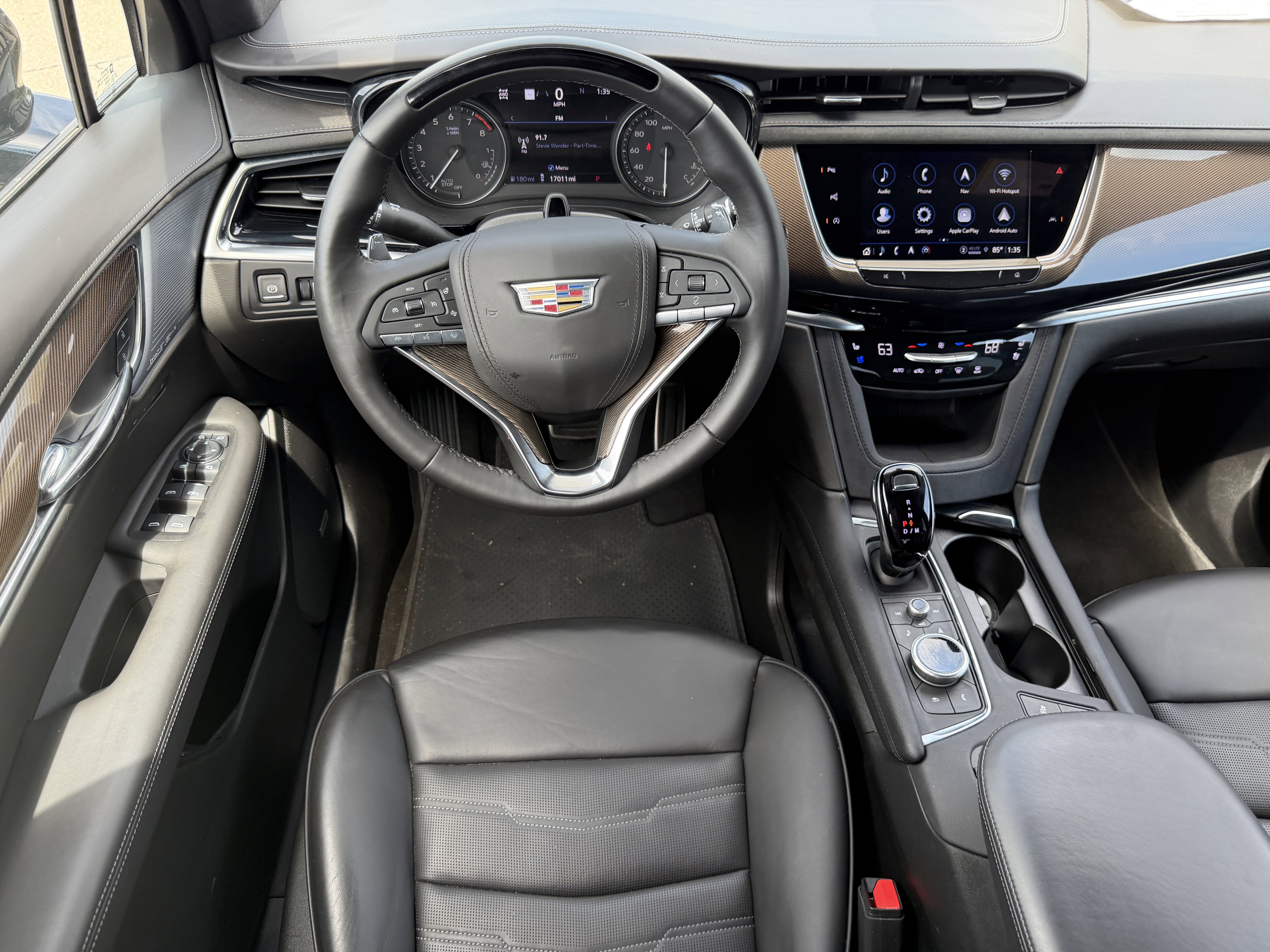 Certified 2025 Cadillac XT6 Sport w/ Platinum Package image 14