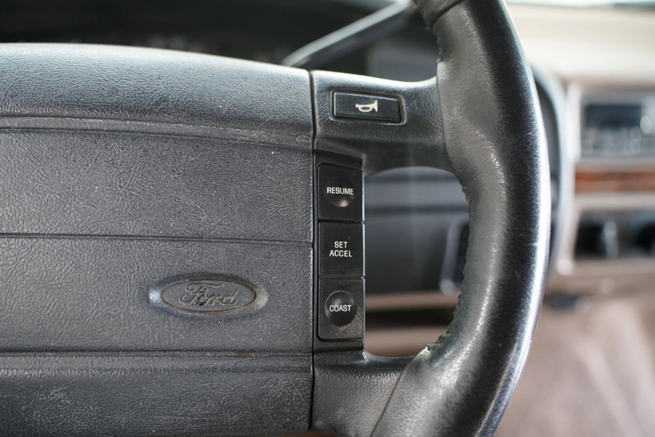 Used 1996 Ford Bronco Eddie Bauer AWD/4WD image 14