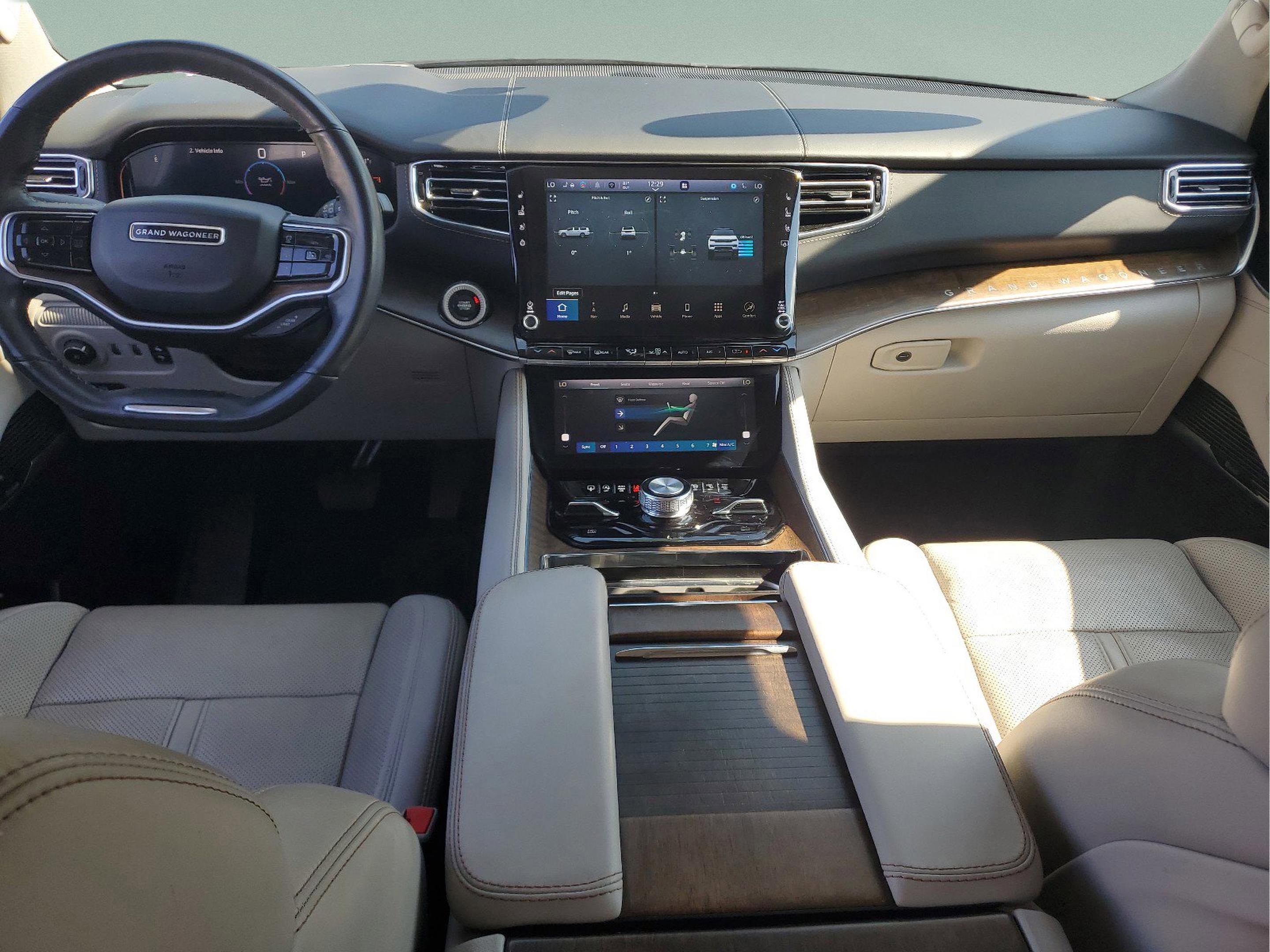 Used 2023 Jeep Grand Wagoneer L 4X4 image 7