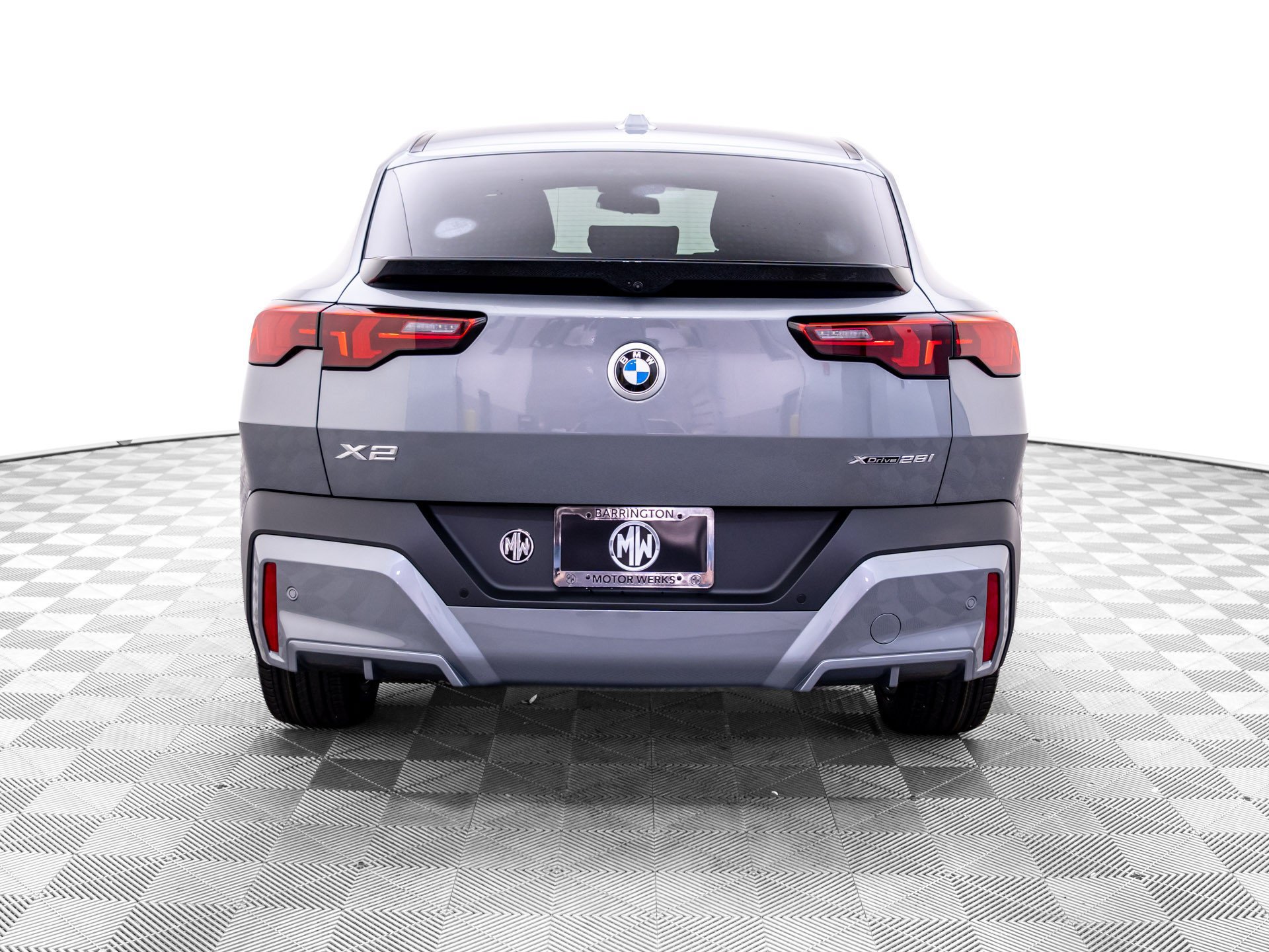 New 2027 BMW X2 xDrive28i w/ Technology Package AWD/4WD image 5