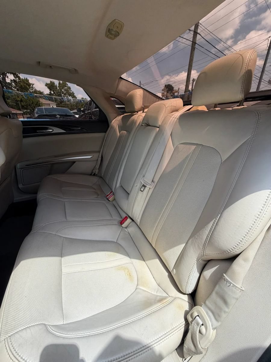 Used 2016 Lincoln MKZ w/ Equipment Group 300A Reserve FWD image 14