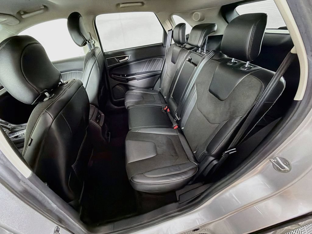 Used 2018 Ford Edge Sport w/ Equipment Group 401A AWD/4WD image 25