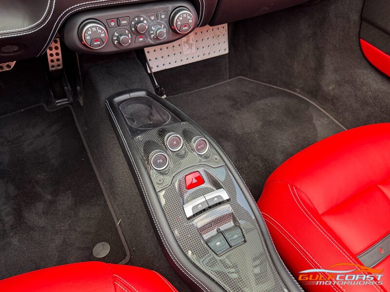 Used 2014 Ferrari 458 Spider RWD image 17