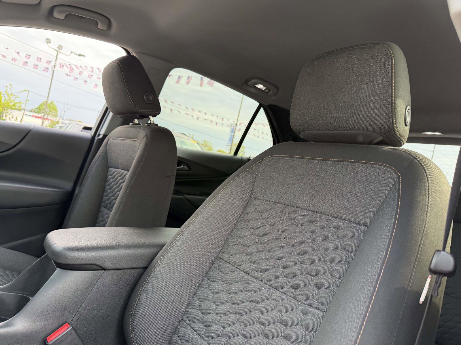 Used 2020 Chevrolet Equinox LT AWD/4WD image 10