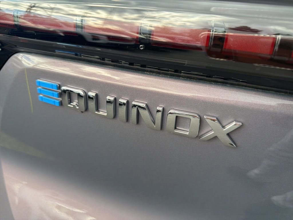 New 2026 Chevrolet Equinox EV LT image 38