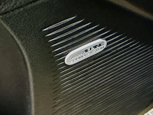 Used 2023 Dodge Challenger R/T Scat Pack RWD image 18