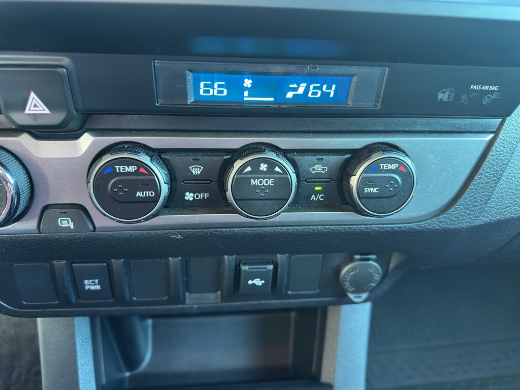 Used 2022 Toyota Tacoma SR AWD/4WD image 21