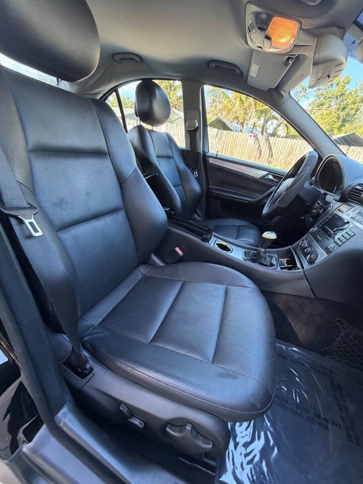 Used 2006 Mercedes-Benz C 230 Sedan image 14