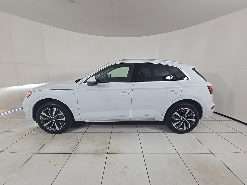 Used 2024 Audi Q5 2.0T Prestige image 8