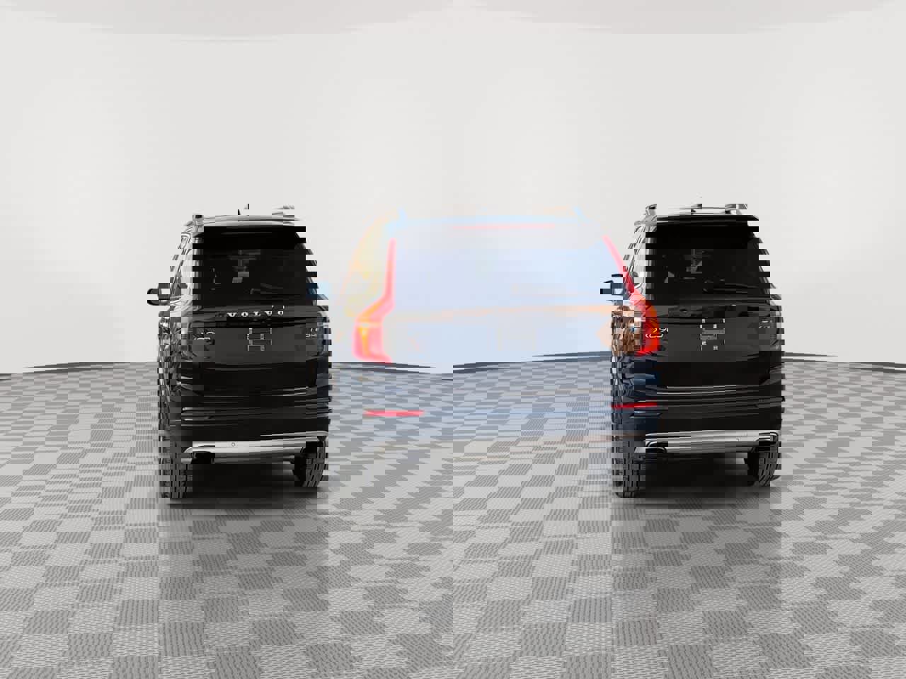 Used 2017 Volvo XC90 T6 Momentum w/ Vision Package image 7