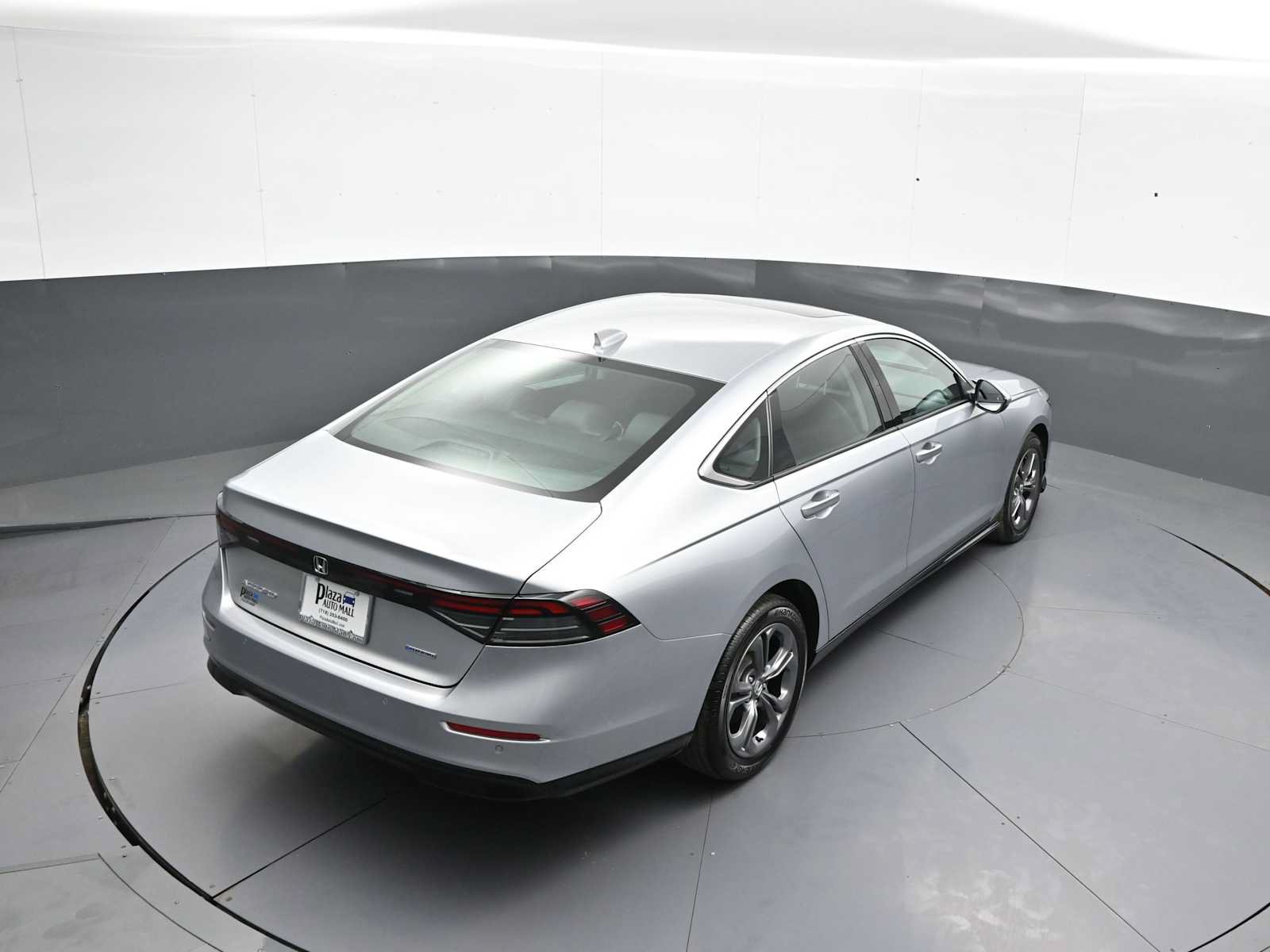 Used 2025 Honda Accord EX-L image 37