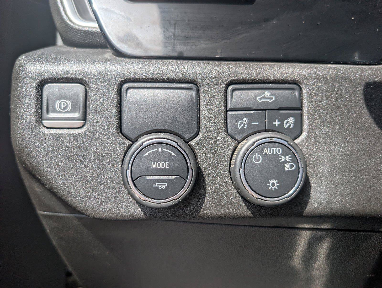 Used 2022 Chevrolet Silverado 1500 LT RWD image 30