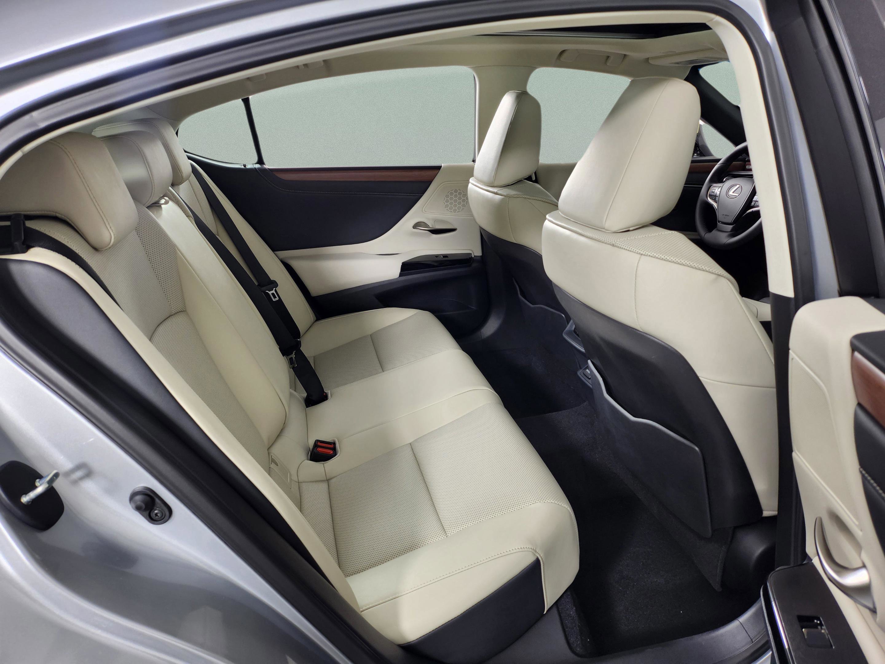 New 2025 Lexus ES 350 w/ Premium Package image 33