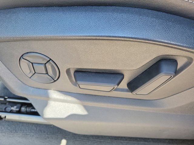 Used 2021 Audi Q8 Premium w/ Black Optic Package image 11