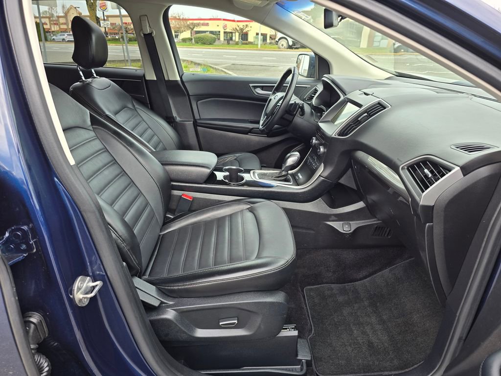 Used 2017 Ford Edge SEL w/ Equipment Group 201A image 12