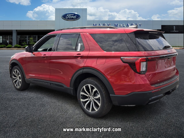 New 2026 Ford Explorer ST-Line AWD/4WD image 3