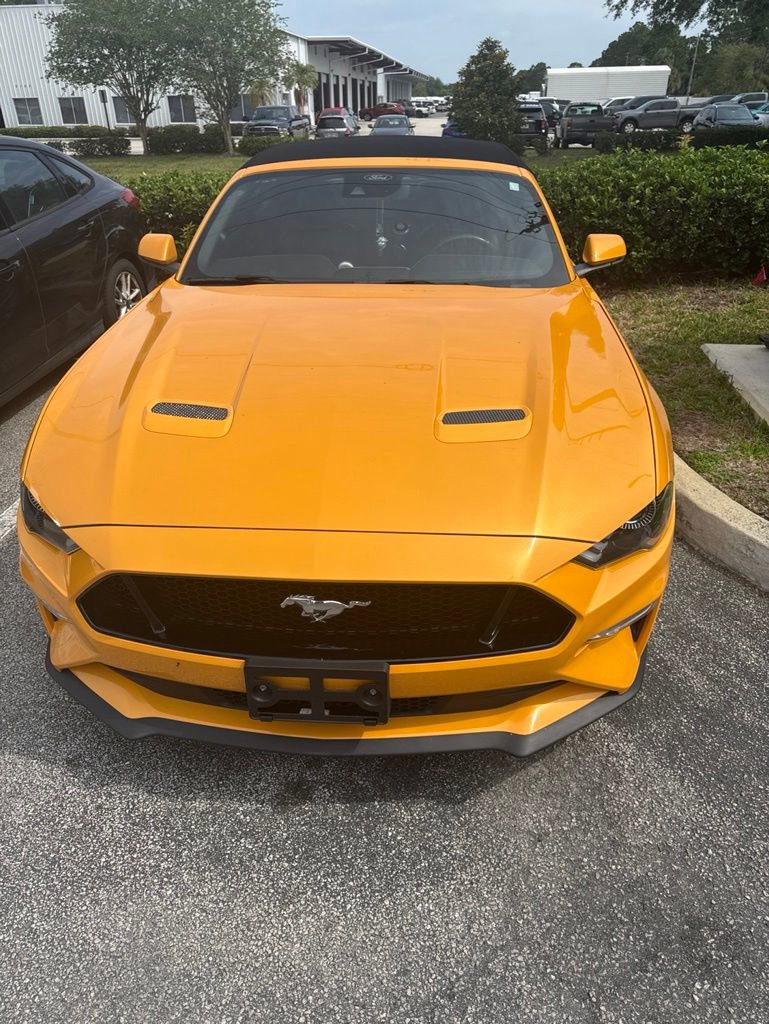Used 2022 Ford Mustang GT Premium RWD image 2