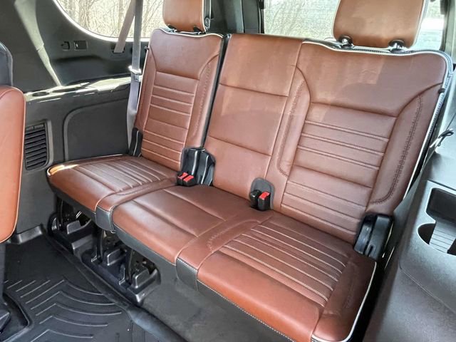 Used 2023 GMC Yukon XL Denali Ultimate image 14