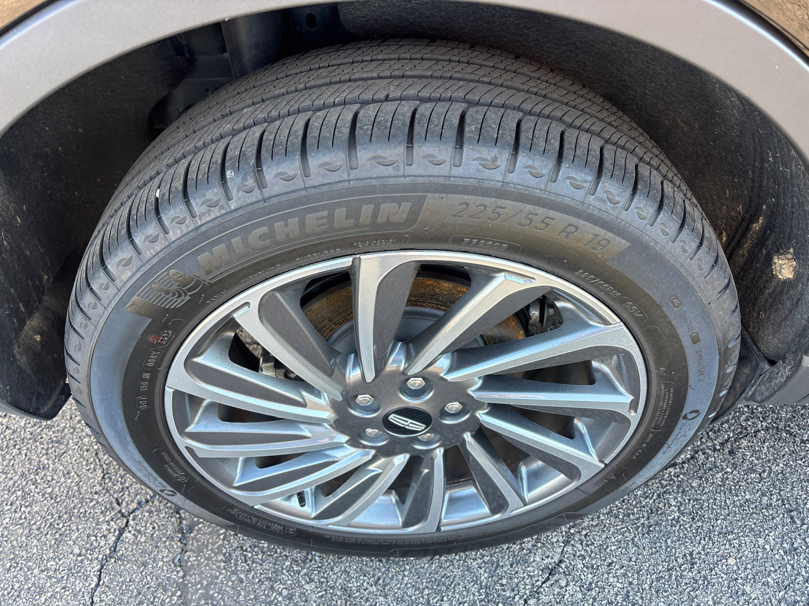 Certified 2023 Lincoln Corsair Reserve w/ Equipment Group 201A image 10