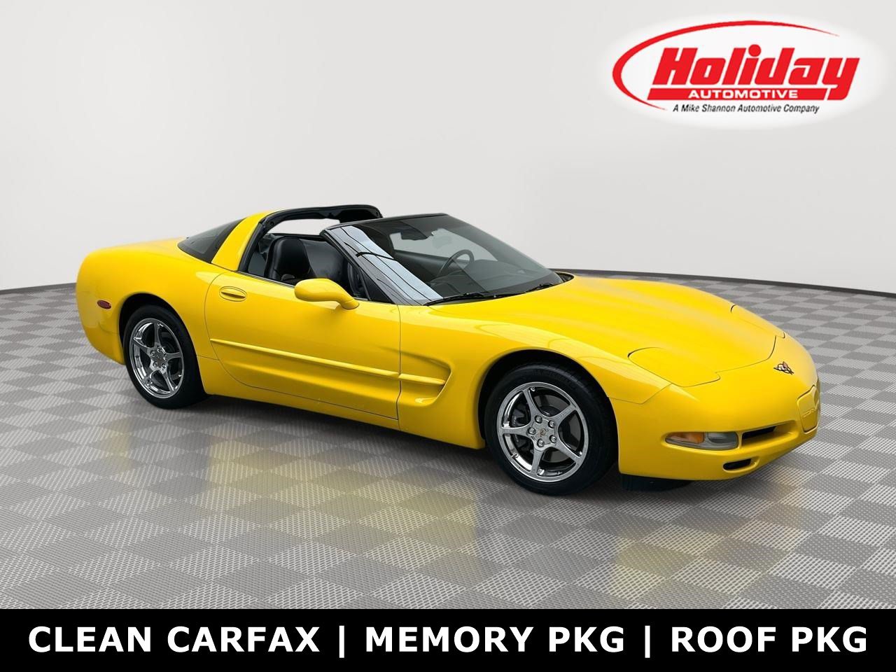 Used 2000 Chevrolet Corvette Coupe w/ Roof Pkg