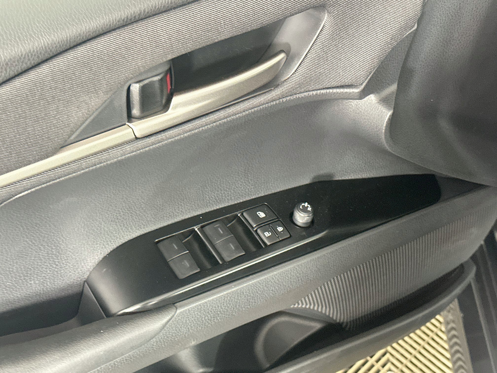 Used 2026 Toyota Camry LE FWD image 15