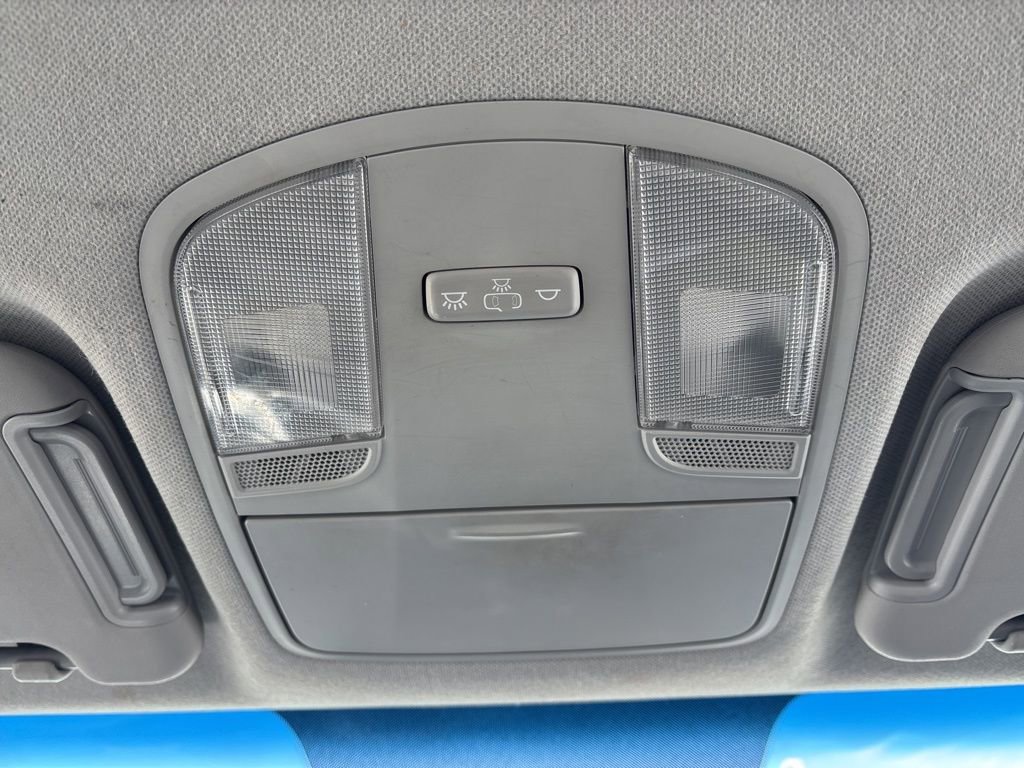 Used 2019 Hyundai Elantra GT image 39