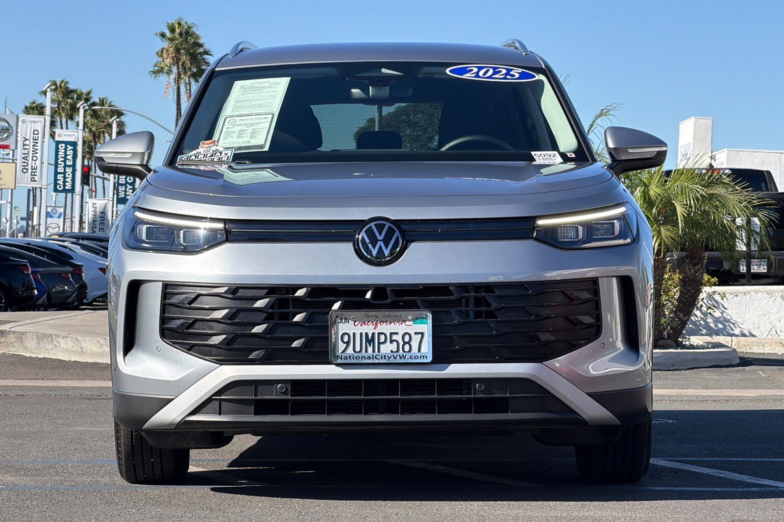 Used 2025 Volkswagen Tiguan S FWD image 9