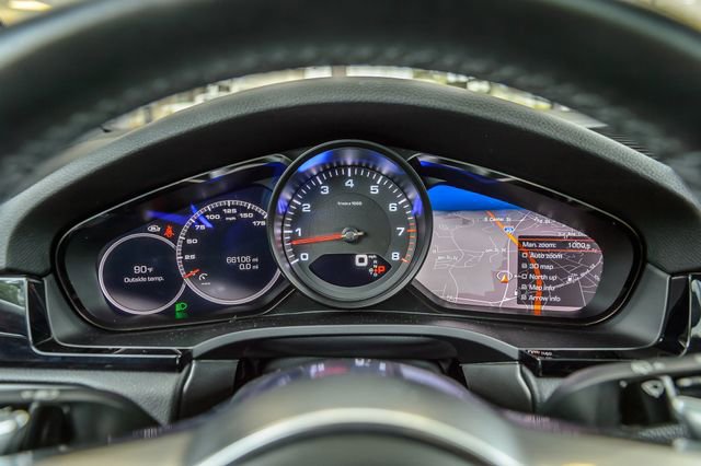 Used 2019 Porsche Cayenne image 18