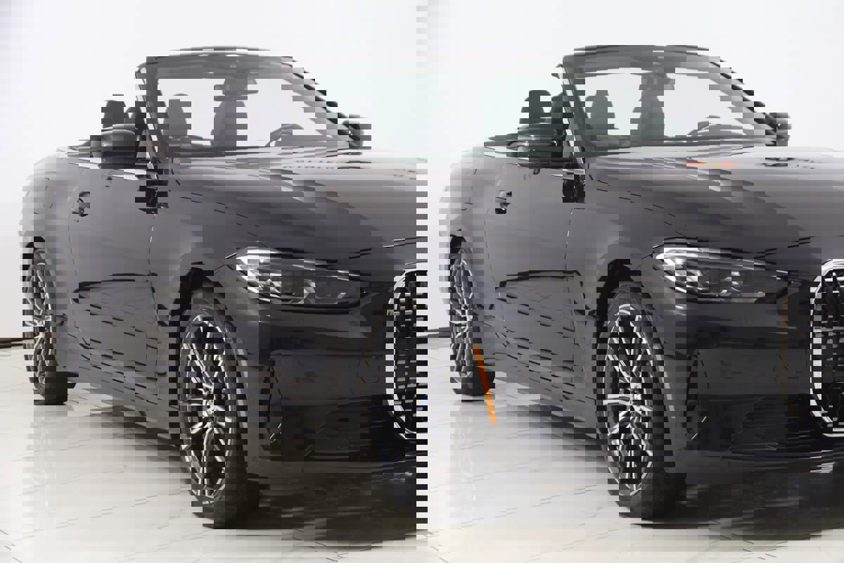 Used 2023 BMW 430i xDrive Convertible w/ Premium Package image 48