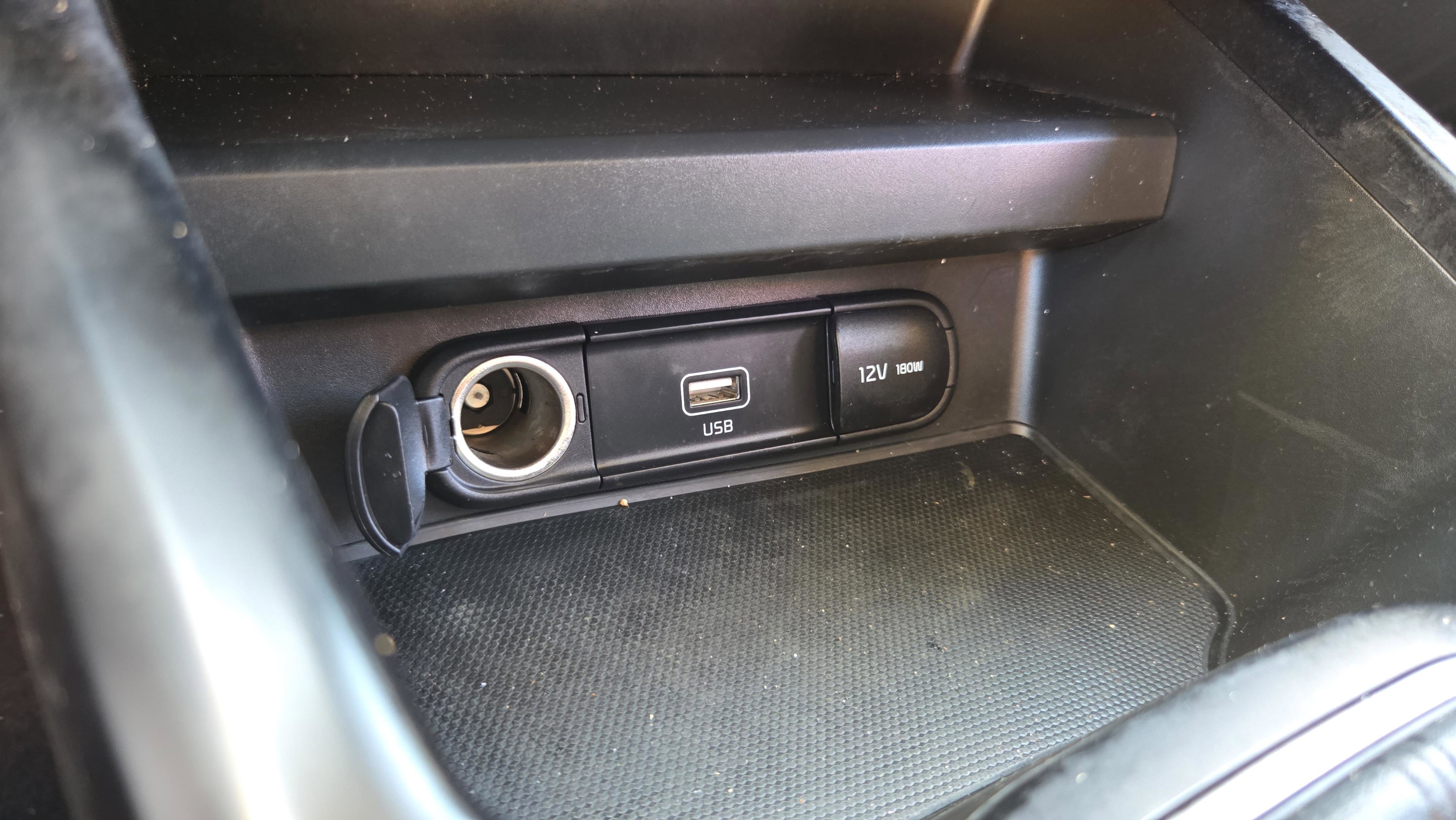 Used 2022 Kia Soul LX w/ Technology Package FWD image 34